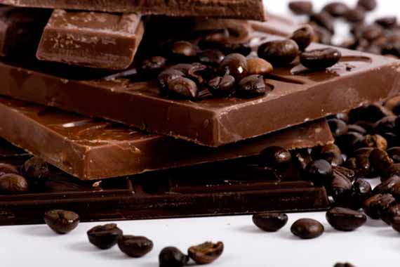 Mørk chokolade kan også indeholde mælk.